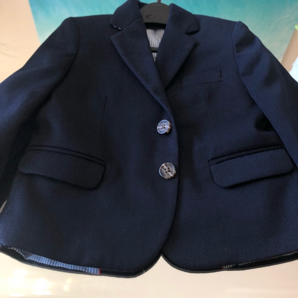Tommy Hilfiger Suit. 24 months.